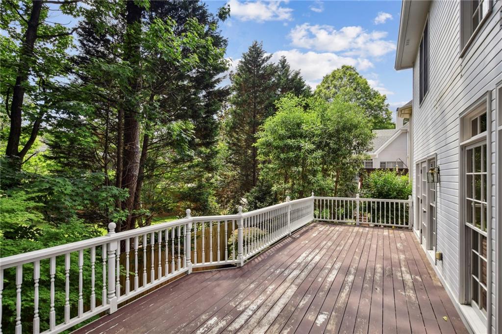 10 Westminster Close Drive NW