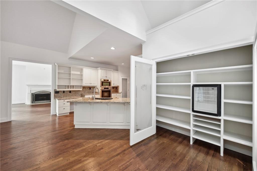 10 Westminster Close Drive NW