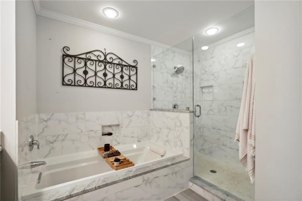 2570 Creekwood Terrace