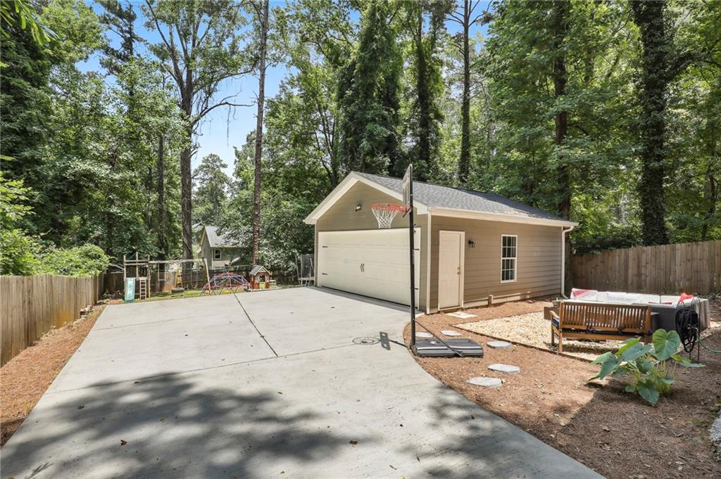 2570 Creekwood Terrace