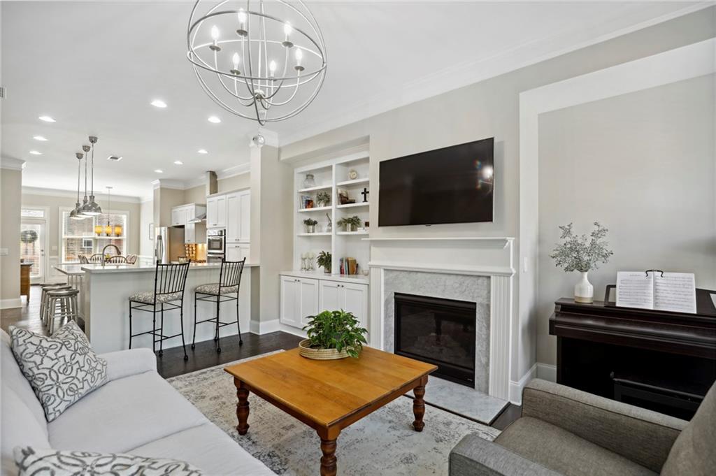 3619 Brookleigh Lane NE