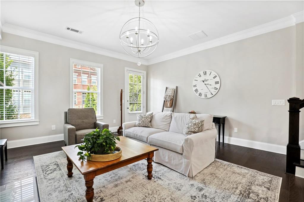 3619 Brookleigh Lane NE