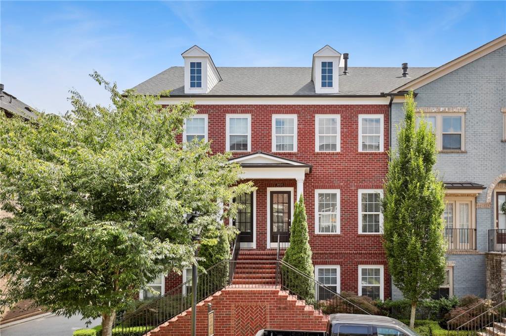 3619 Brookleigh Lane NE