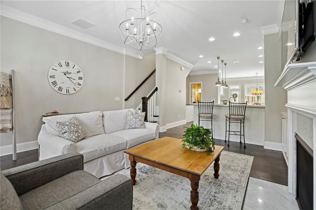 3619 Brookleigh Lane NE