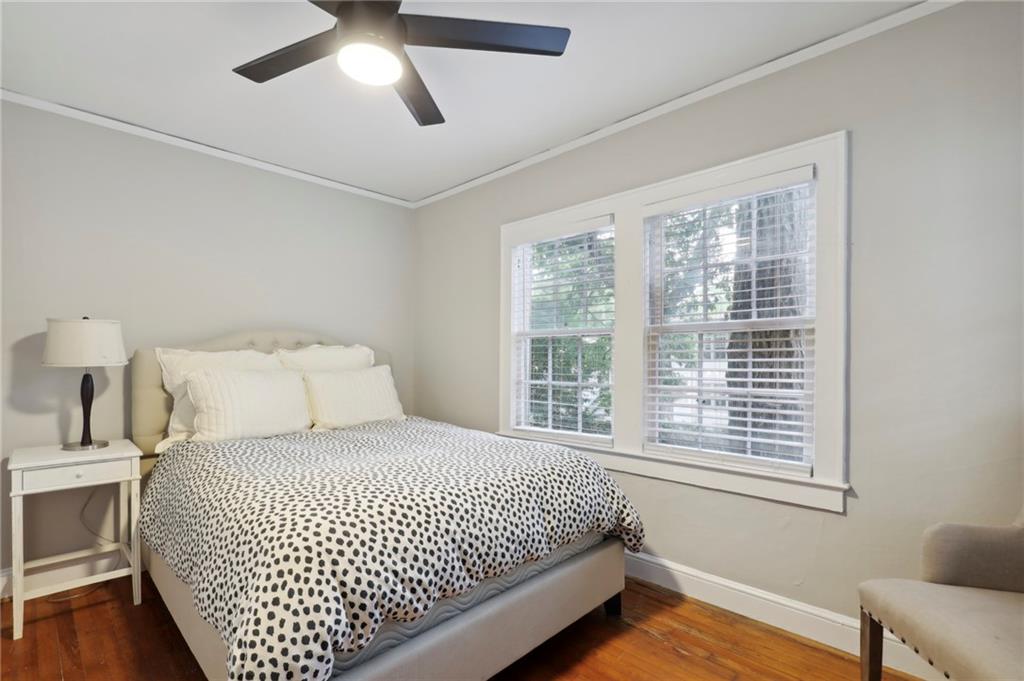 418 Sinclair Avenue NE