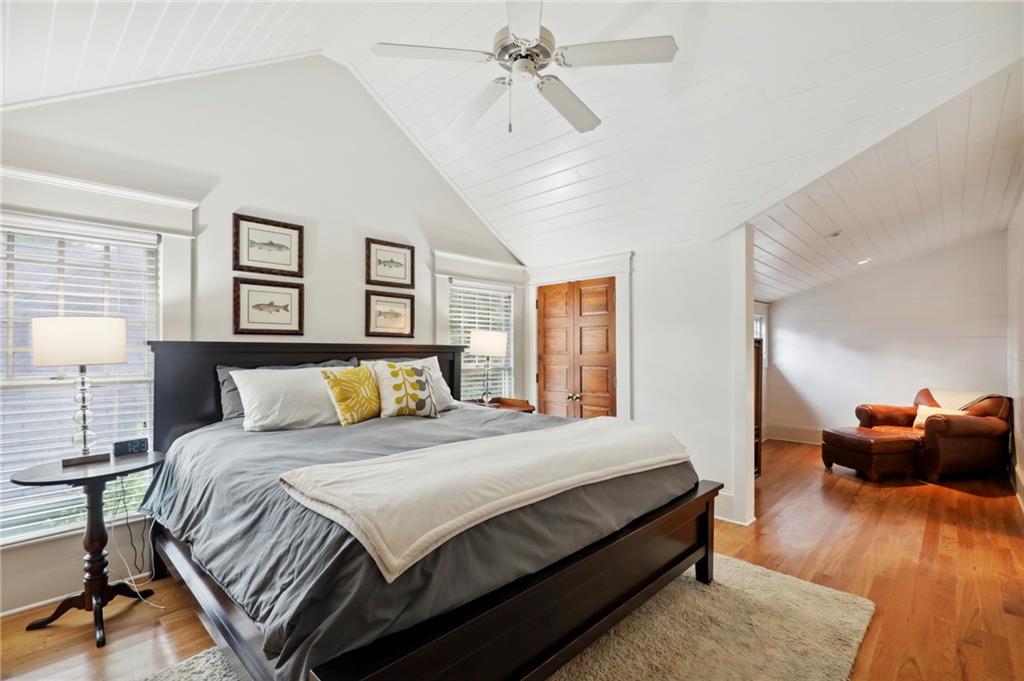 418 Sinclair Avenue NE