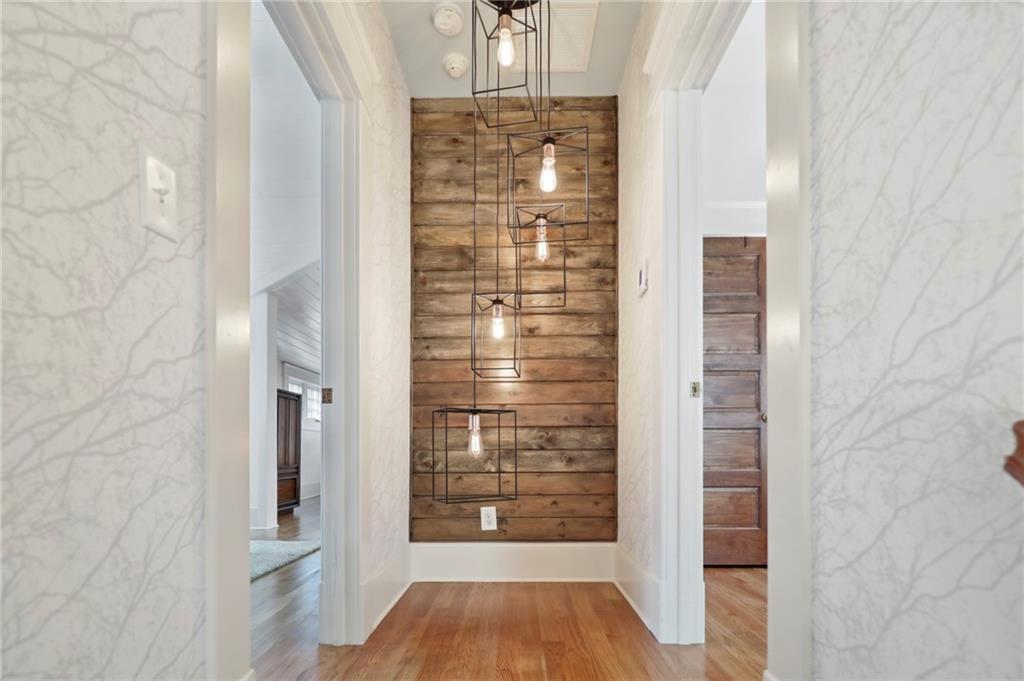 418 Sinclair Avenue NE