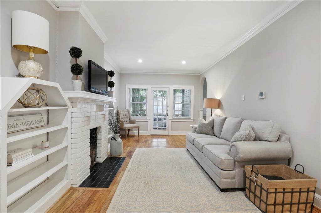 418 Sinclair Avenue NE