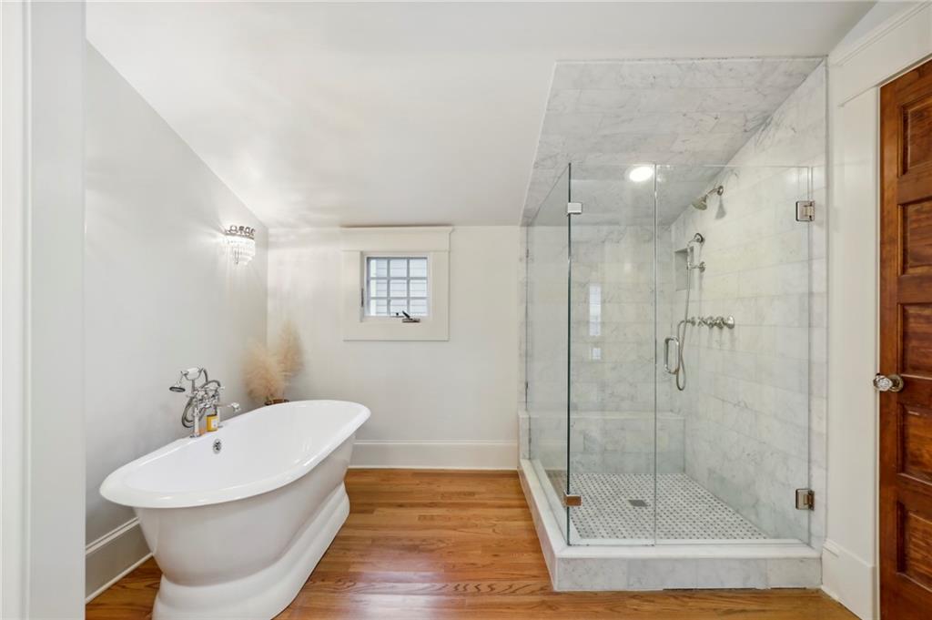 418 Sinclair Avenue NE