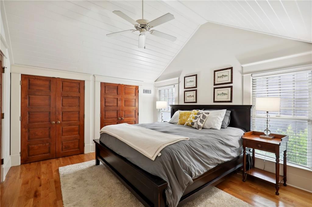 418 Sinclair Avenue NE