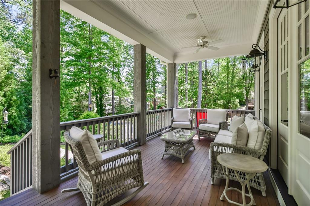 2562 Weigelia Road NE