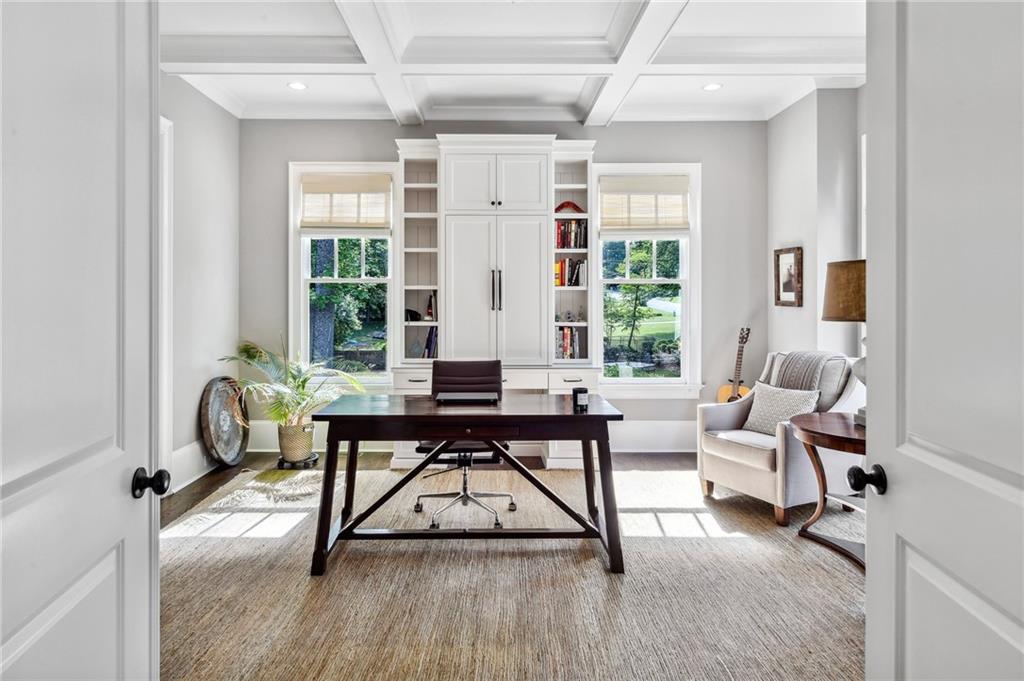 2562 Weigelia Road NE