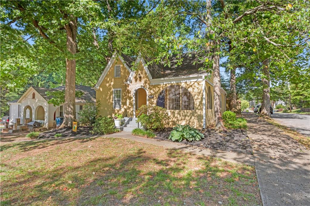 2533 Semmes Street