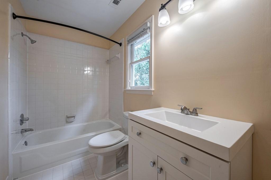 1045 Creek Ridge Pointe