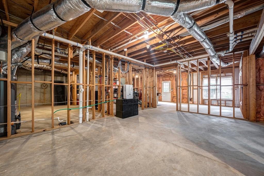 1045 Creek Ridge Pointe