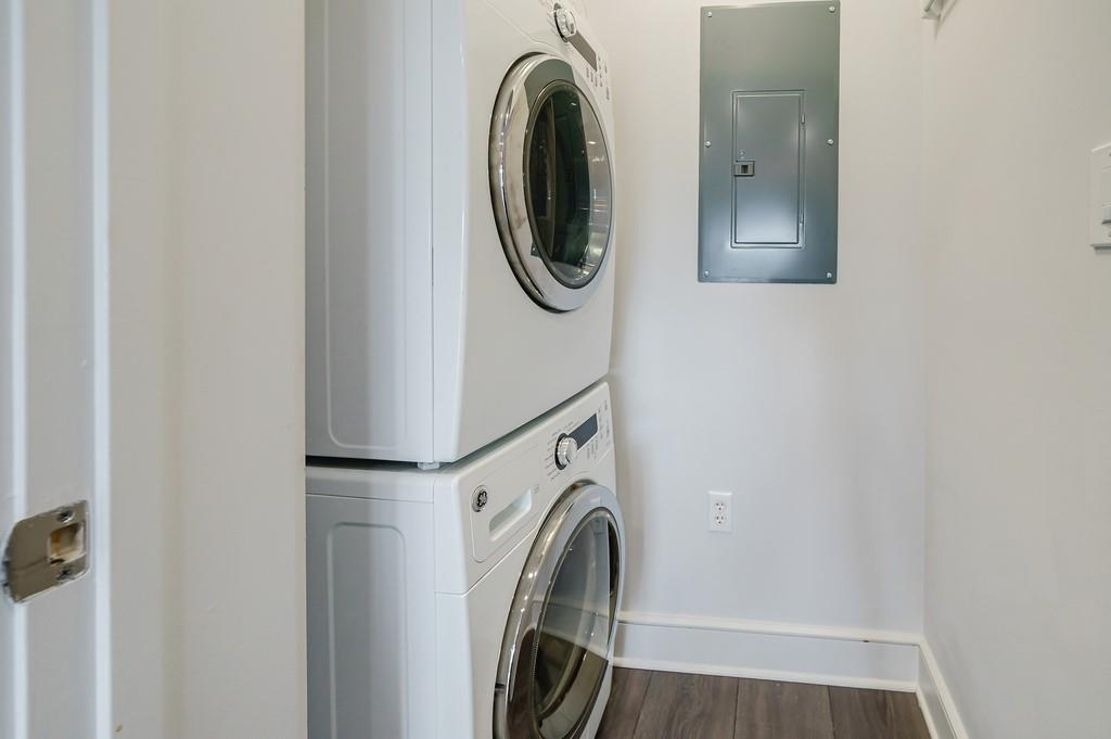 222 12th Street NE Unit 1005