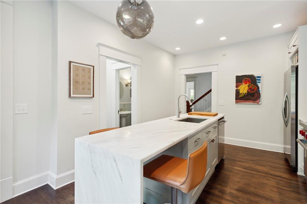 967 Blue Ridge Avenue NE