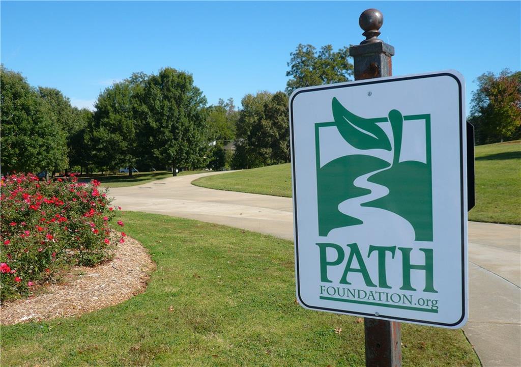 967 Blue Ridge Avenue NE