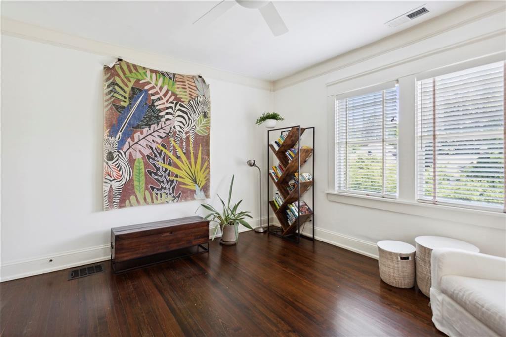 967 Blue Ridge Avenue NE