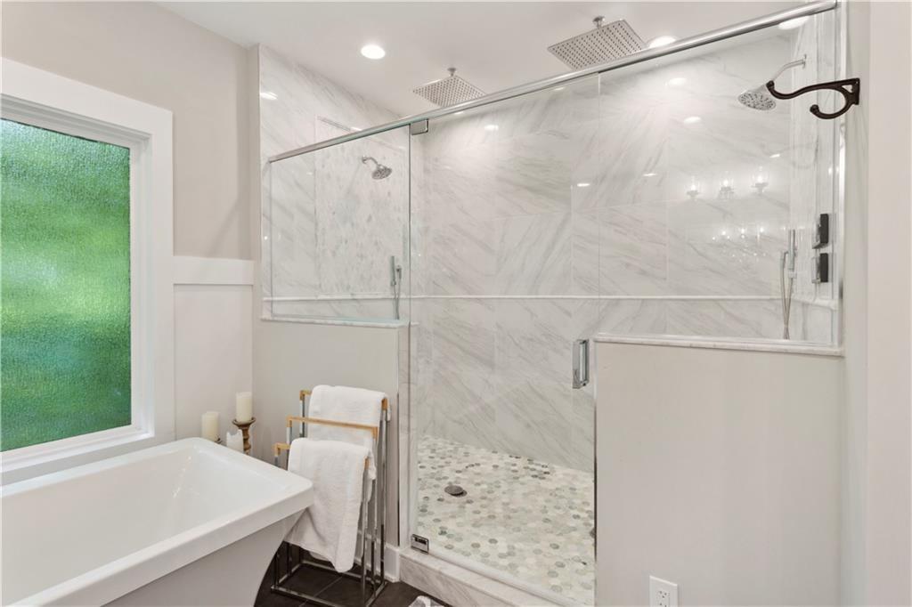 4619 Woodland Brook Drive SE