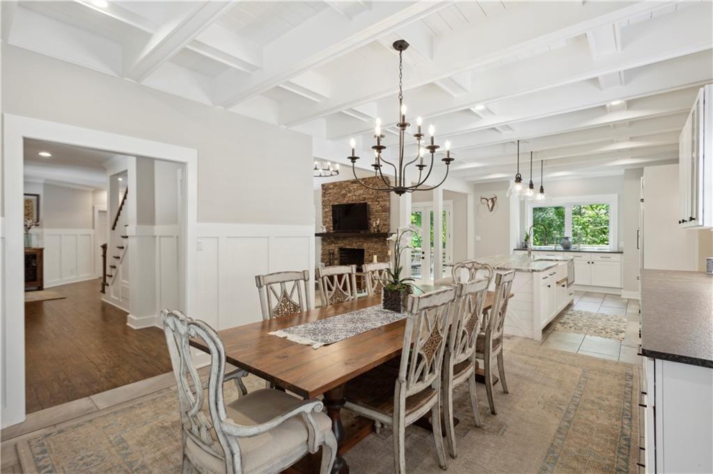 4619 Woodland Brook Drive SE