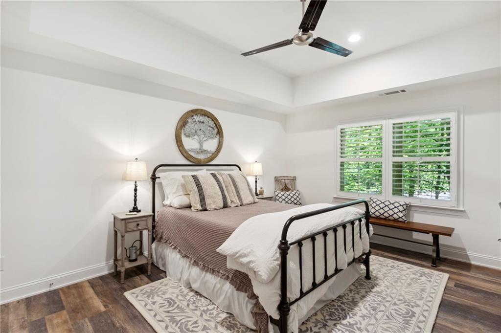 4619 Woodland Brook Drive SE