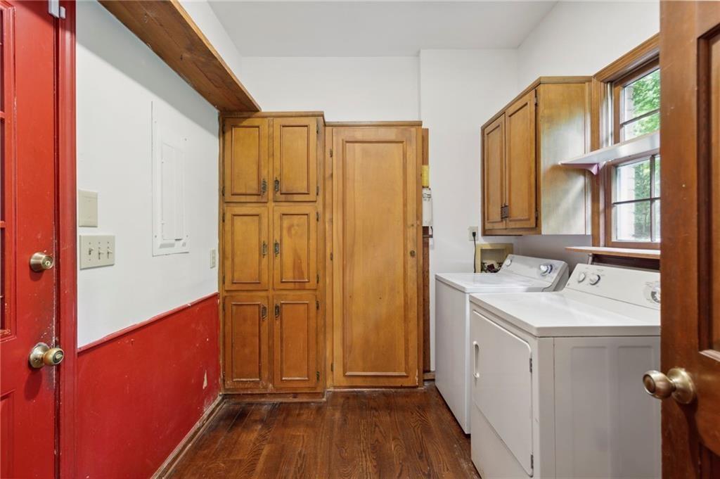 2609 Winslow Drive NE