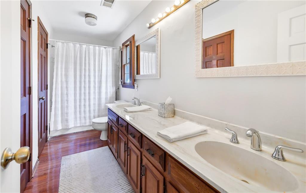 2609 Winslow Drive NE