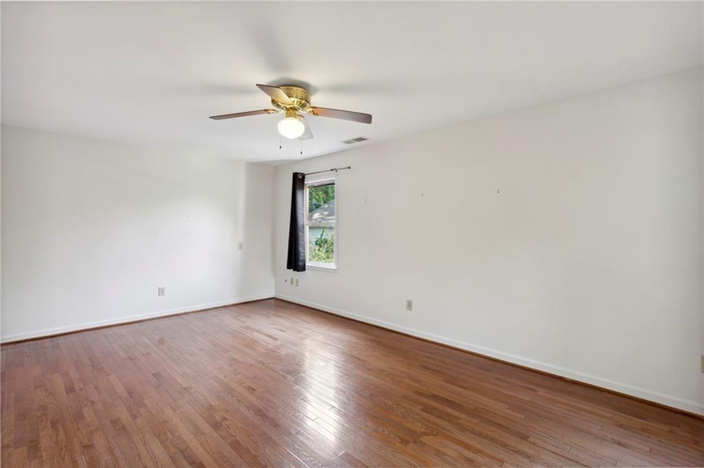 2609 Winslow Drive NE