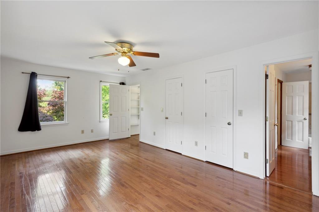 2609 Winslow Drive NE