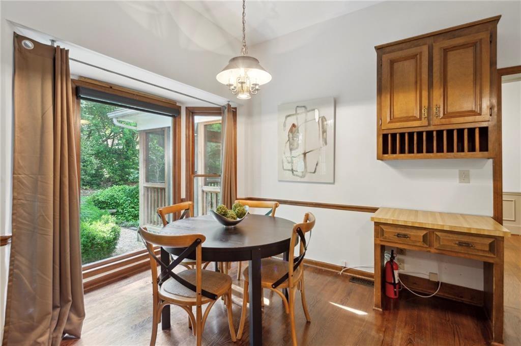 2609 Winslow Drive NE