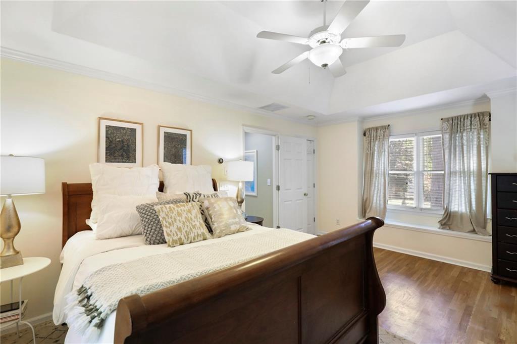 1820 Woodland Hills Avenue NW