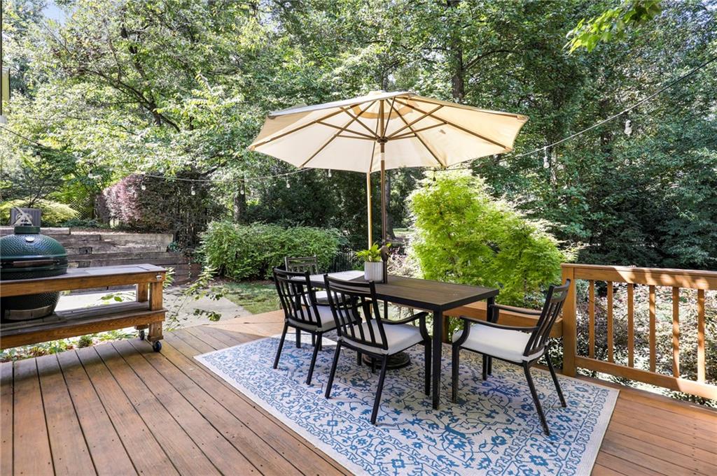 1820 Woodland Hills Avenue NW