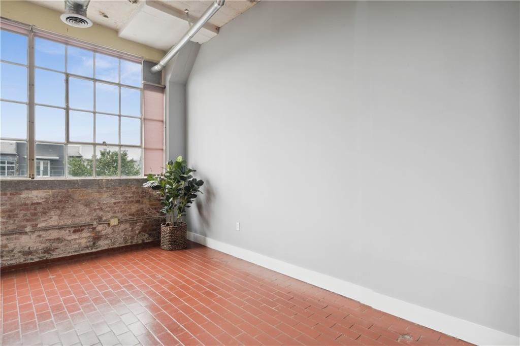 881 Memorial Drive SE Unit 309