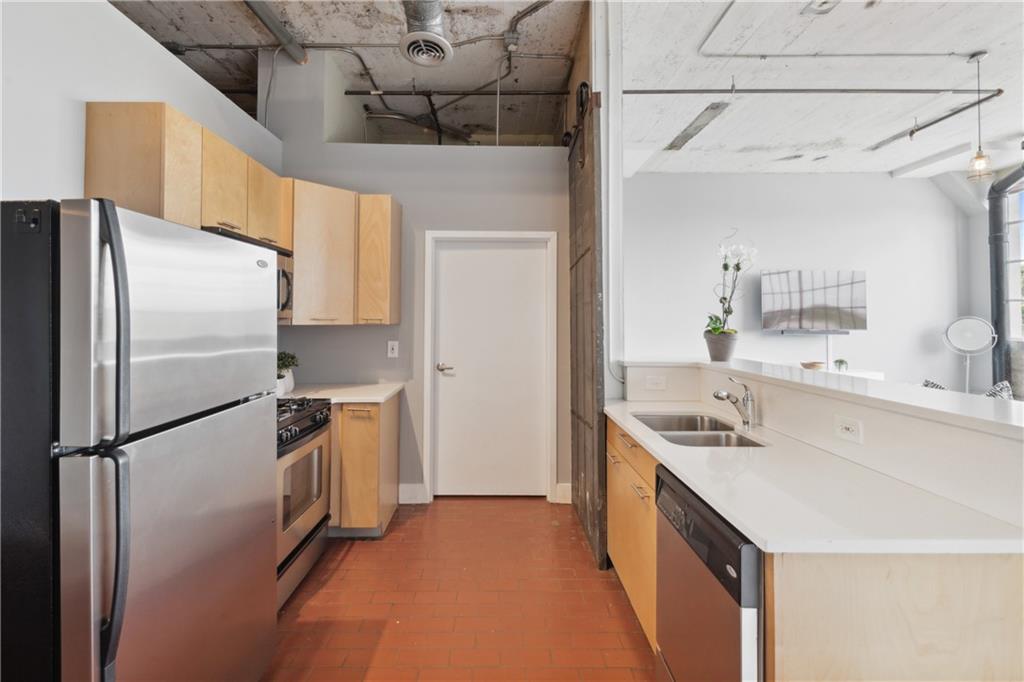 881 Memorial Drive SE Unit 309