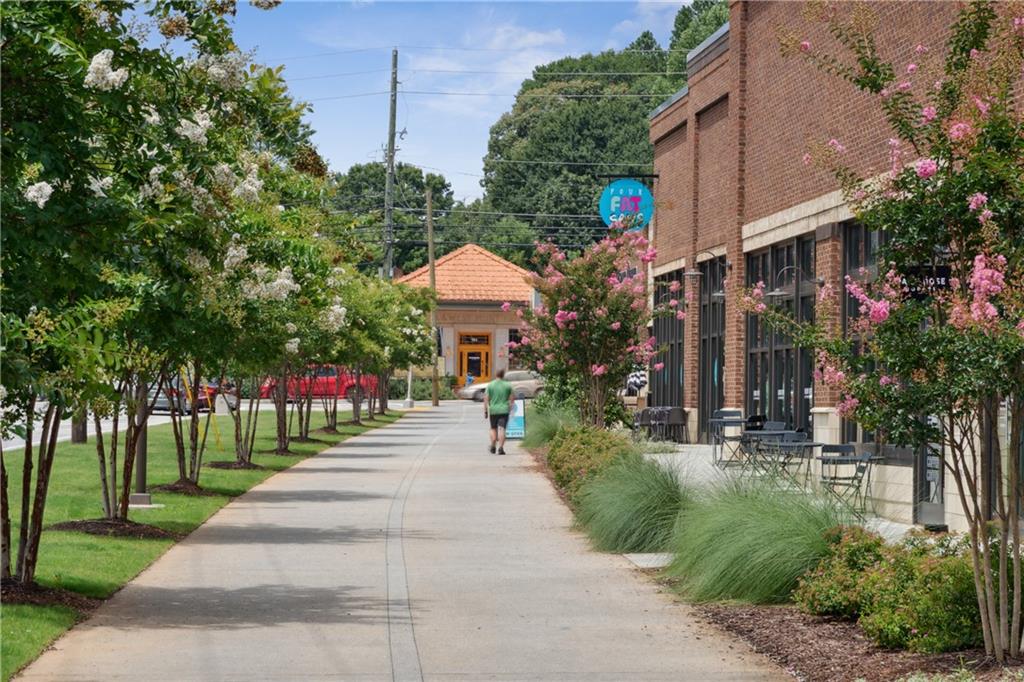 881 Memorial Drive SE Unit 309