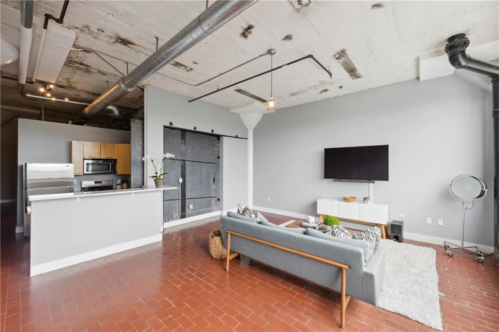 881 Memorial Drive SE Unit 309