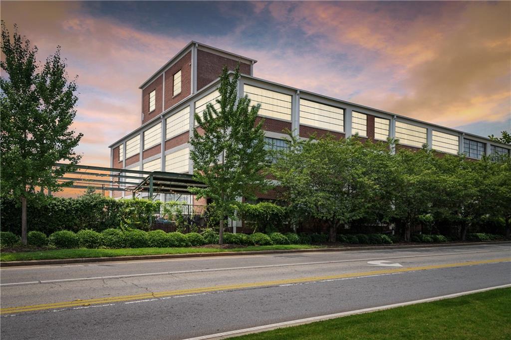 881 Memorial Drive SE Unit 309