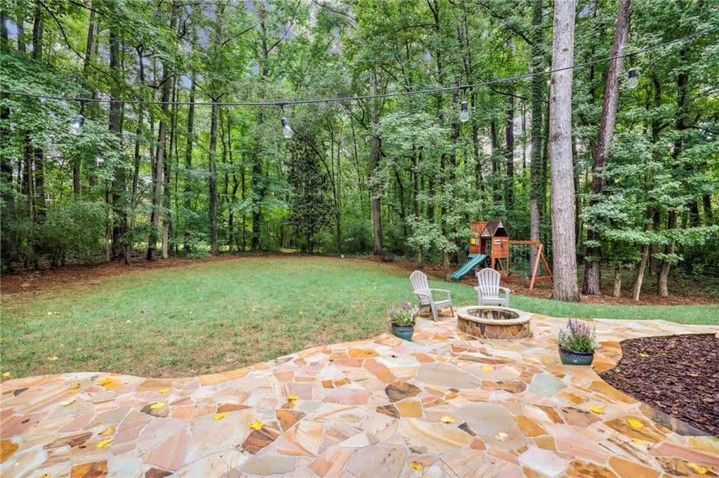 135 Hembree Circle Drive