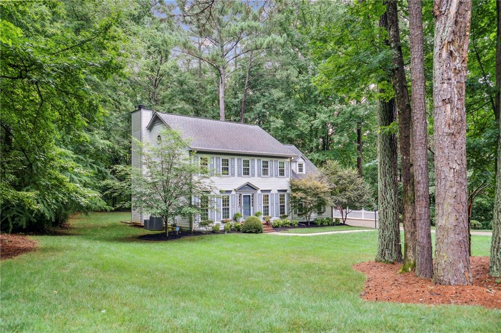 135 Hembree Circle Drive