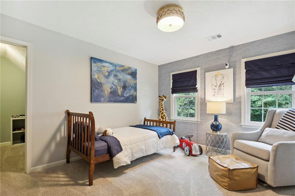 135 Hembree Circle Drive