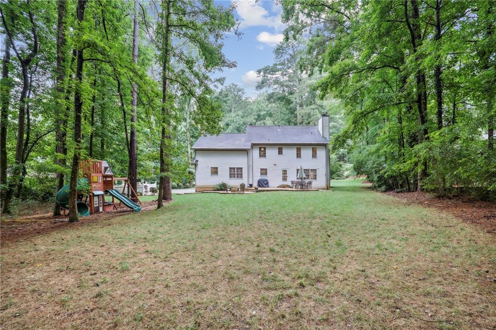 135 Hembree Circle Drive