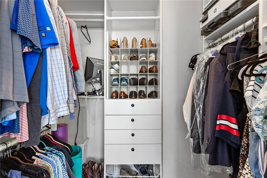 119 McGill Park Avenue NE Unit 119