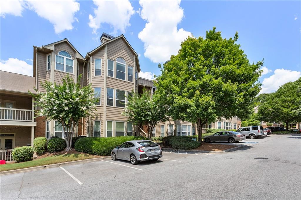 119 McGill Park Avenue NE Unit 119