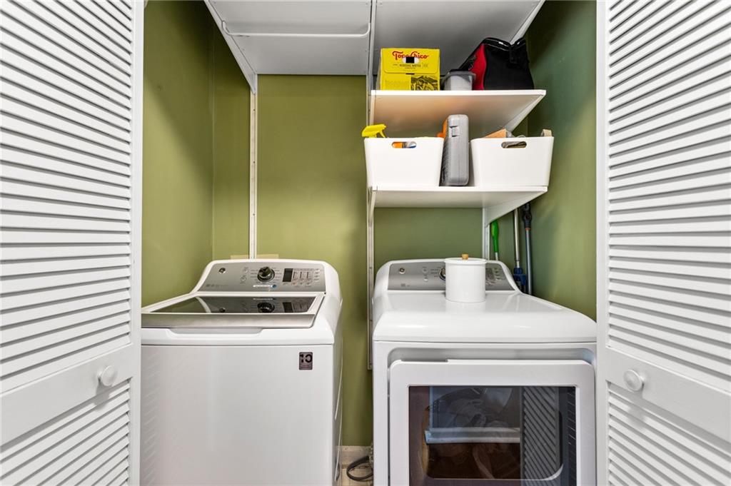 119 McGill Park Avenue NE Unit 119