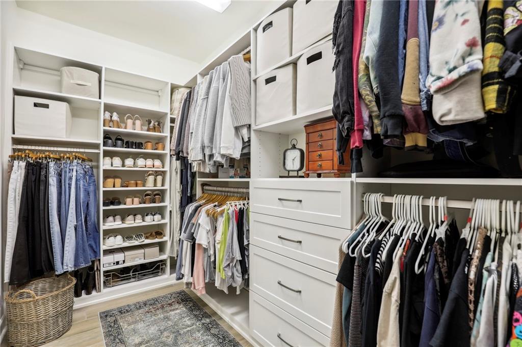 4355 Barnsley Gardens Way