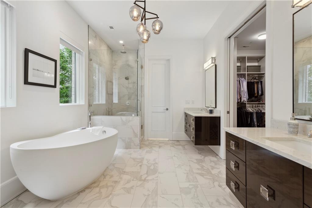 1301 Peachtree Street NE Unit 2B