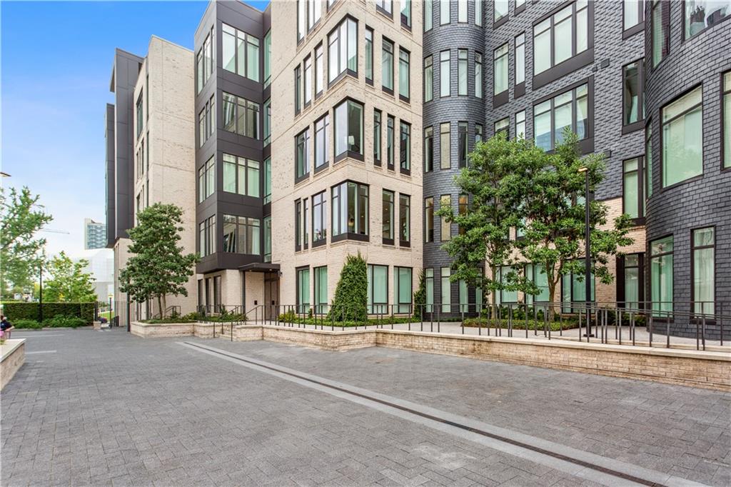 1301 Peachtree Street NE Unit 2B