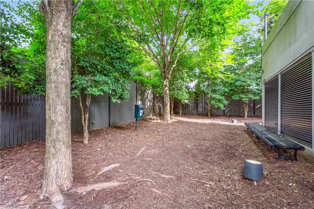 1301 Peachtree Street NE Unit 2B