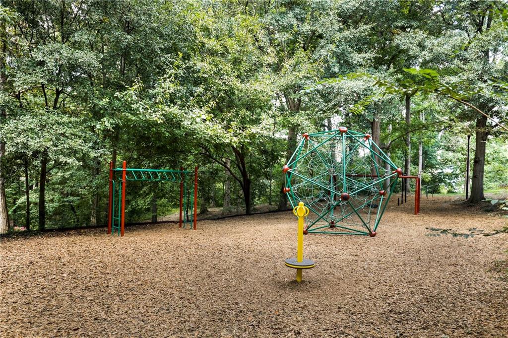 1042 Seaboard Avenue NW